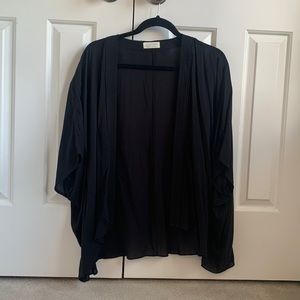 Short sleeve light cardigan / cover up